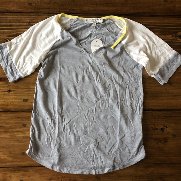 Hippie Rose - color-block t-shirt - Picture 2 of 6